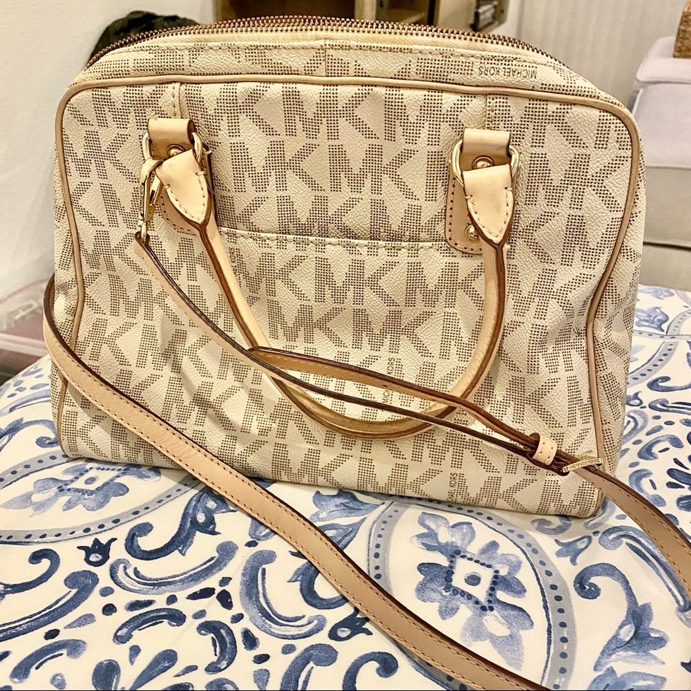 Michael Kors White Large Logo Satchel crossbody